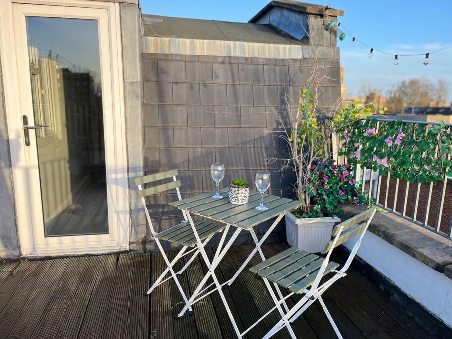 Modern With Stylish Terrace - Your London Oasis! Esterno foto